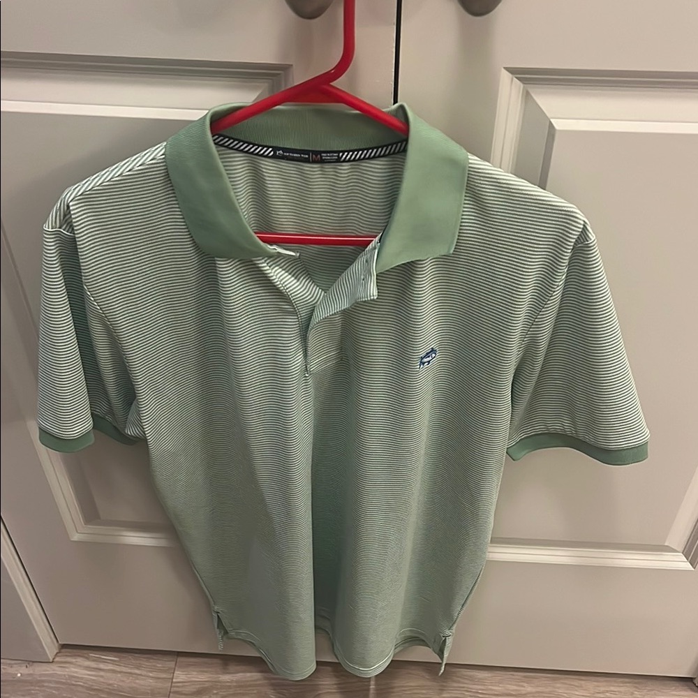 Nike Green Polo Shirt with Breathable Fabric